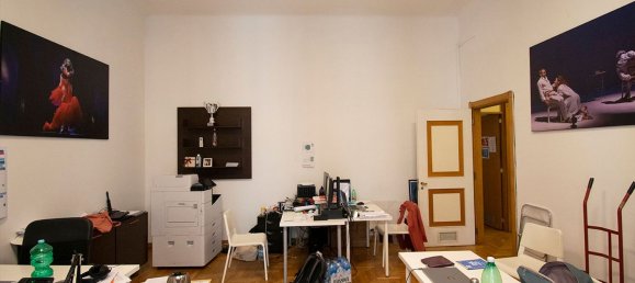 7 bedrooms Apartment in Naples, Italy No. 340024 19