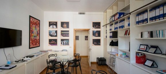 7 bedrooms Apartment in Naples, Italy No. 340024 13