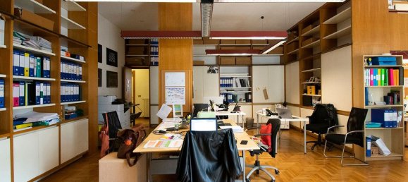 7 bedrooms Apartment in Naples, Italy No. 340024 21