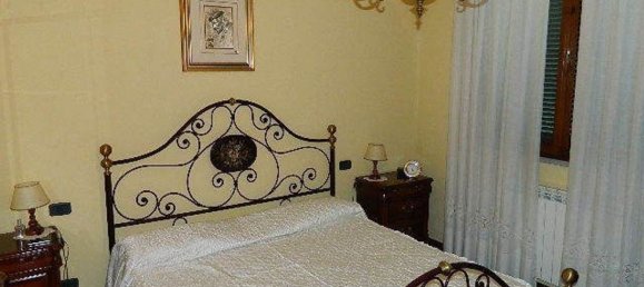 10 rooms House in Sarzana, Italy No. 91343 10