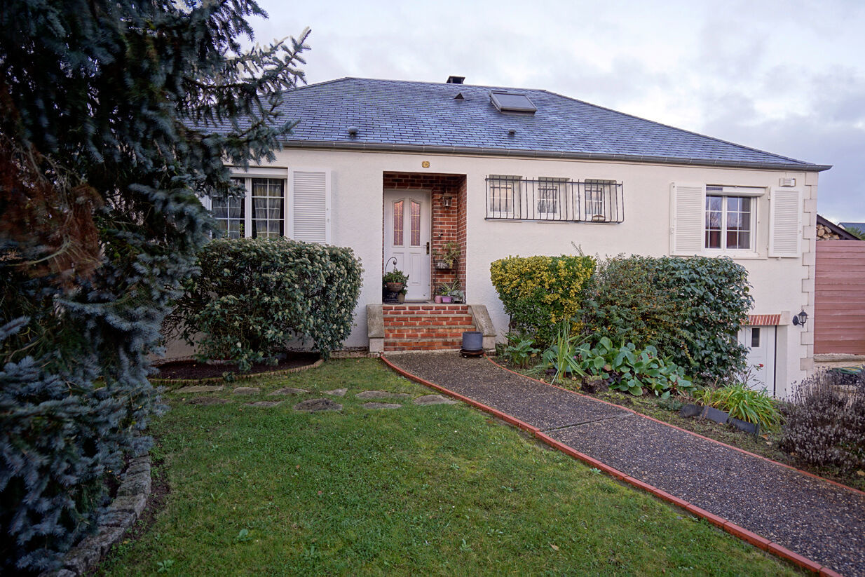 4 غرف نوم منزل في Saint-Jean-de-Braye, France رقم 245568