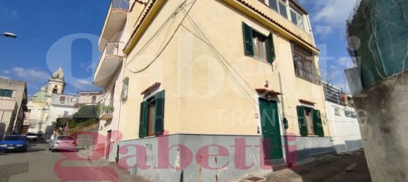 3 bedrooms House in Trecase, Italy No. 340040 41