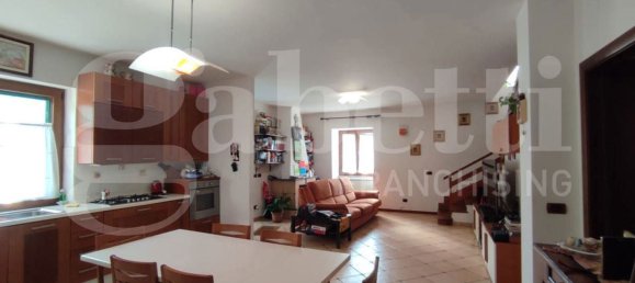 3 bedrooms House in Trecase, Italy No. 340040 14