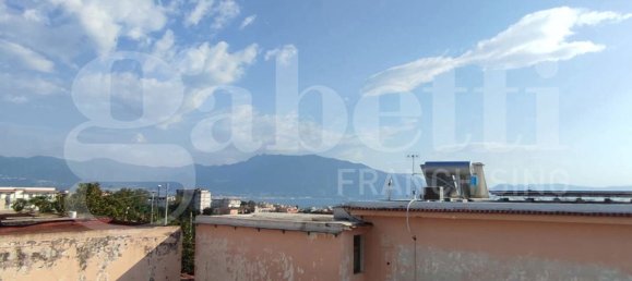 3 bedrooms House in Trecase, Italy No. 340040 37