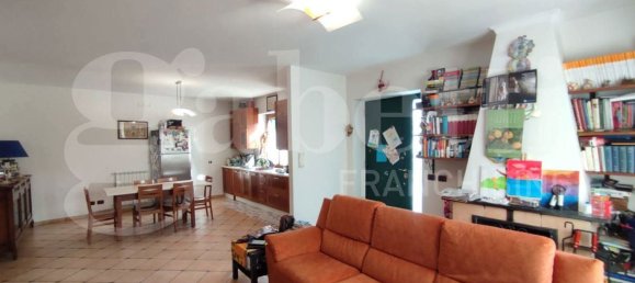 3 bedrooms House in Trecase, Italy No. 340040 6