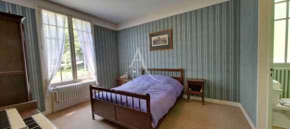 4 bedrooms House in Migennes, France No. 261688 22