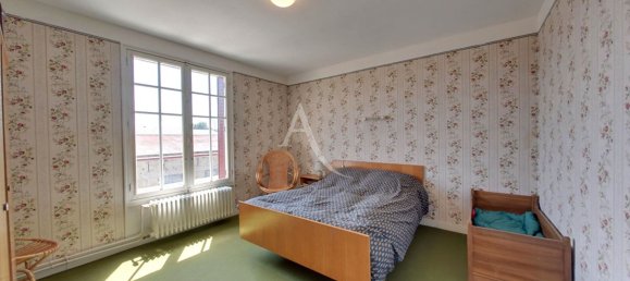 4 bedrooms House in Migennes, France No. 261688 30