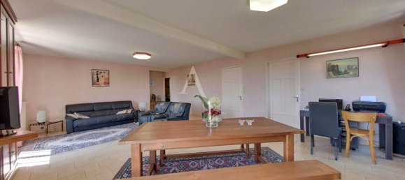 4 bedrooms House in Migennes, France No. 261688 29