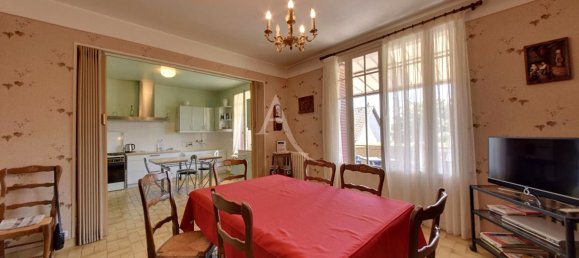 4 bedrooms House in Migennes, France No. 261688 16