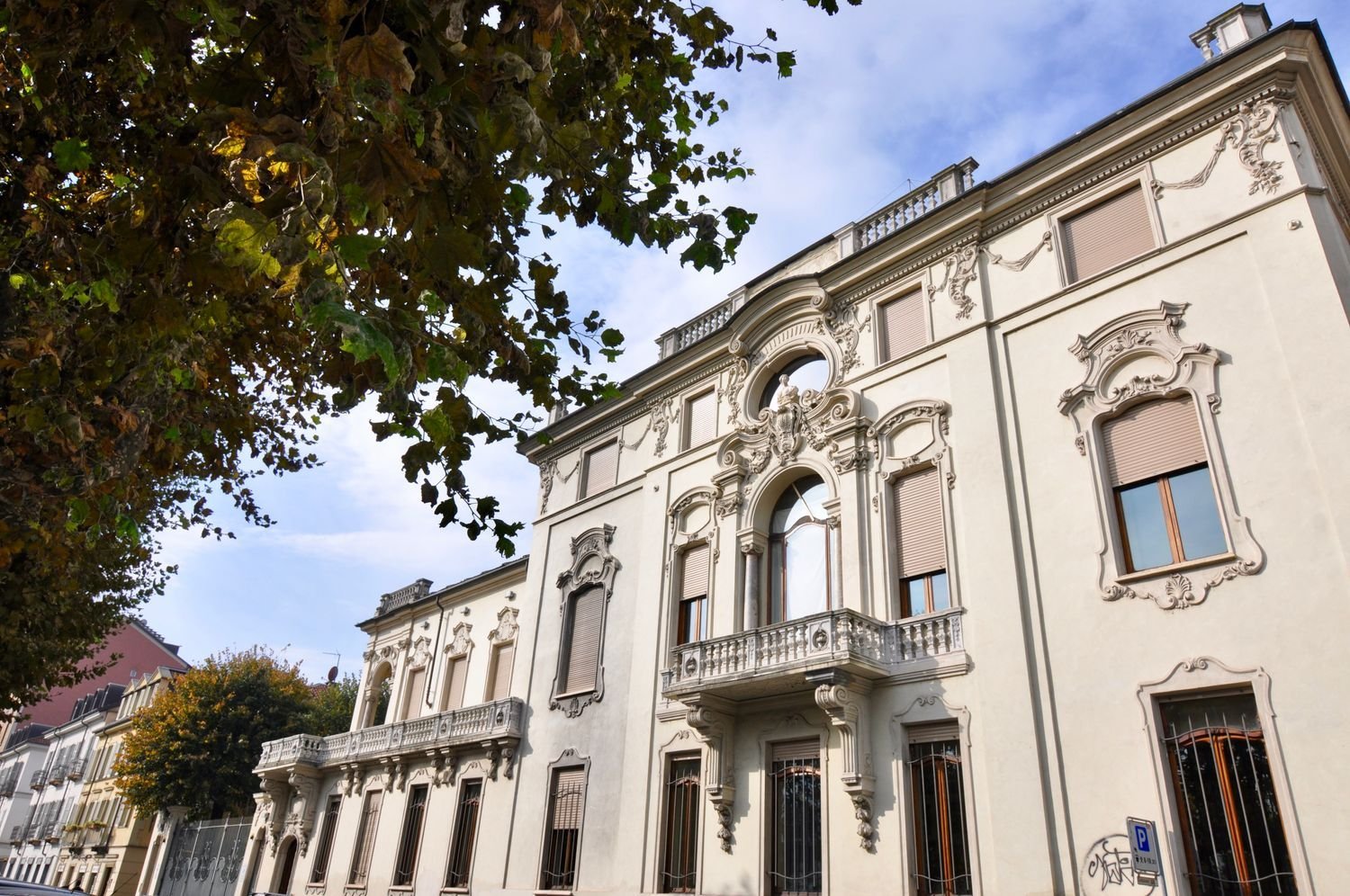 5 rooms Duplex in Turin, Italy No. 7976