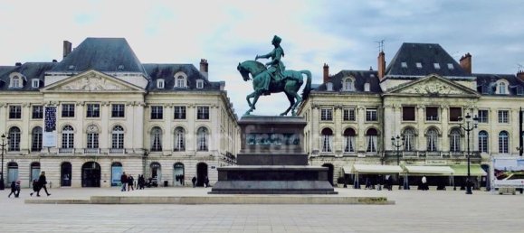 5 bedrooms Duplex in Orleans, France No. 82005 4