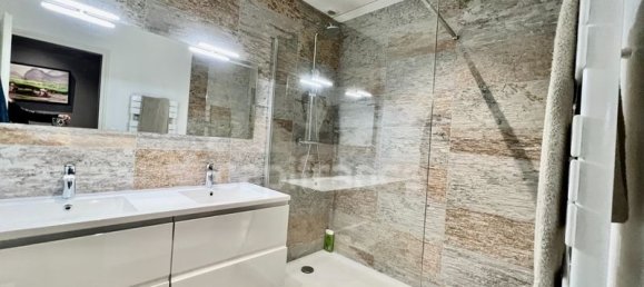 5 bedrooms Duplex in Orleans, France No. 82005 18