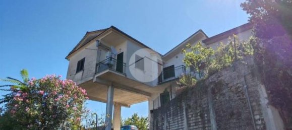 Studio in Torrice, Italy, Nr. 282110 2