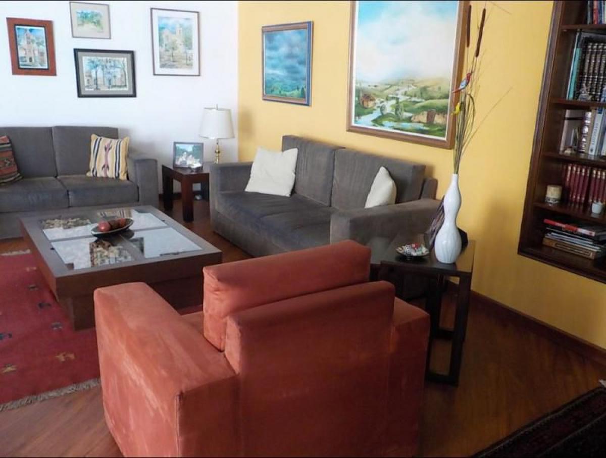 Дом с 3 спальнями в Богота, Колумбия № 11775