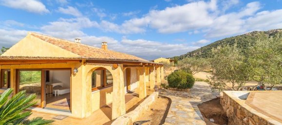 5 rooms Villa in Olbia, Italy No. 58725 14