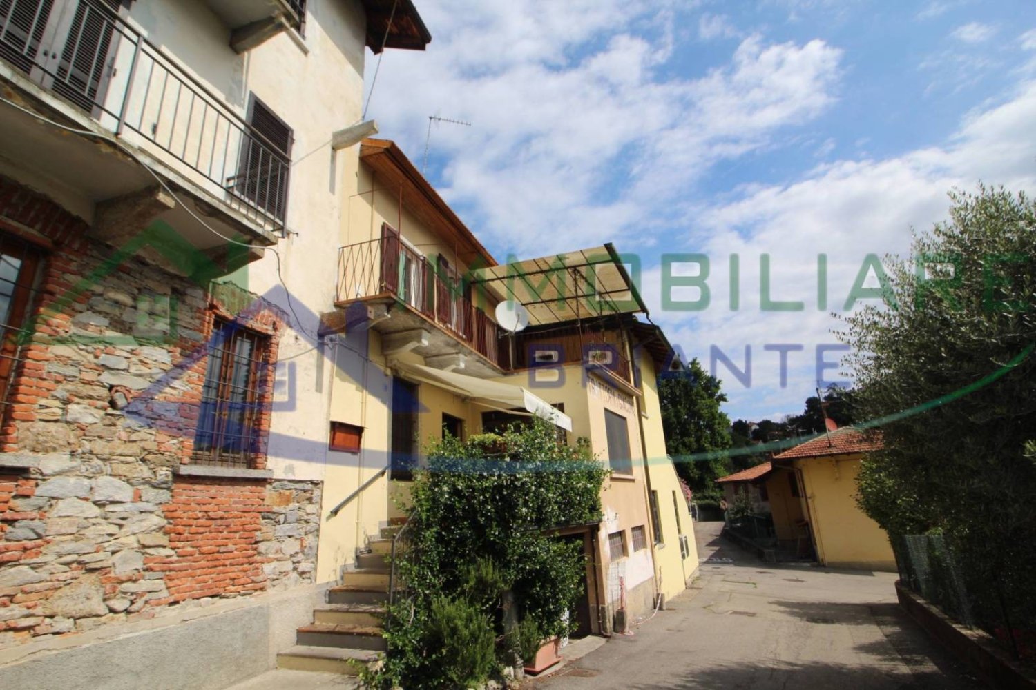 1 bedroom Apartment in Vergiate, Italy No. 318969
