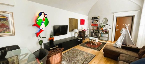 5غرفة شقة في Casale Monferrato, Italy رقم 290126 2