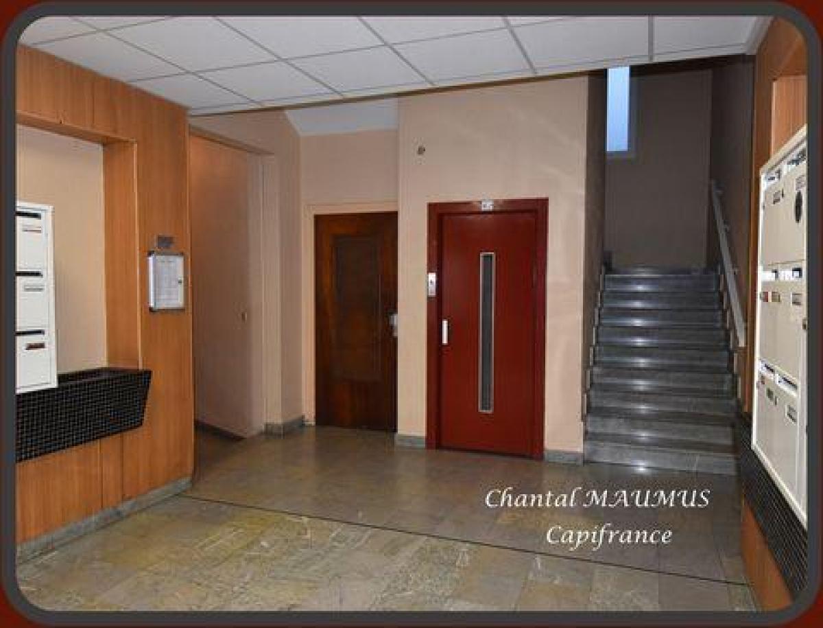 Кондоминиум  с 2 спальнями в Лурд, Франция № 34910