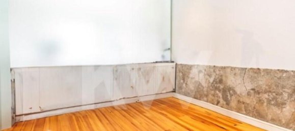 59m² Commercial property in Lisbon, Portugal No. 59853 2