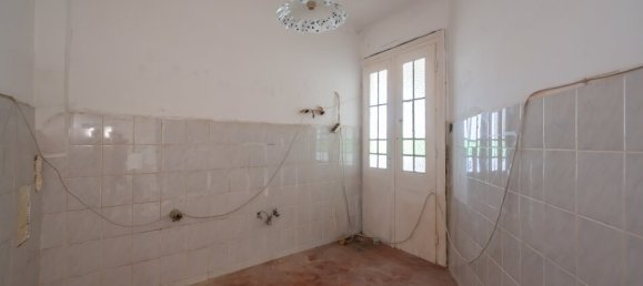 3غرفة شقة في Favoriten, Austria رقم 6631 6