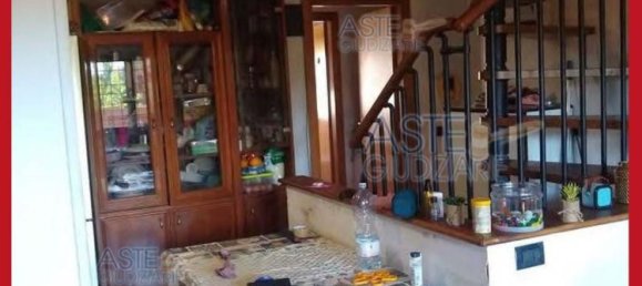 5 bedrooms Apartment in Rome, Italy No. 330845 15