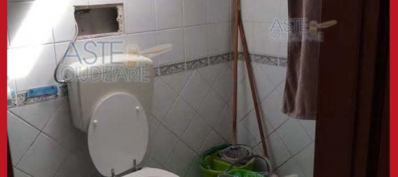 5 bedrooms Apartment in Rome, Italy No. 330845 29