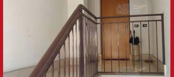 5 bedrooms Apartment in Rome, Italy No. 330845 32