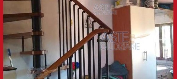 5 bedrooms Apartment in Rome, Italy No. 330845 16