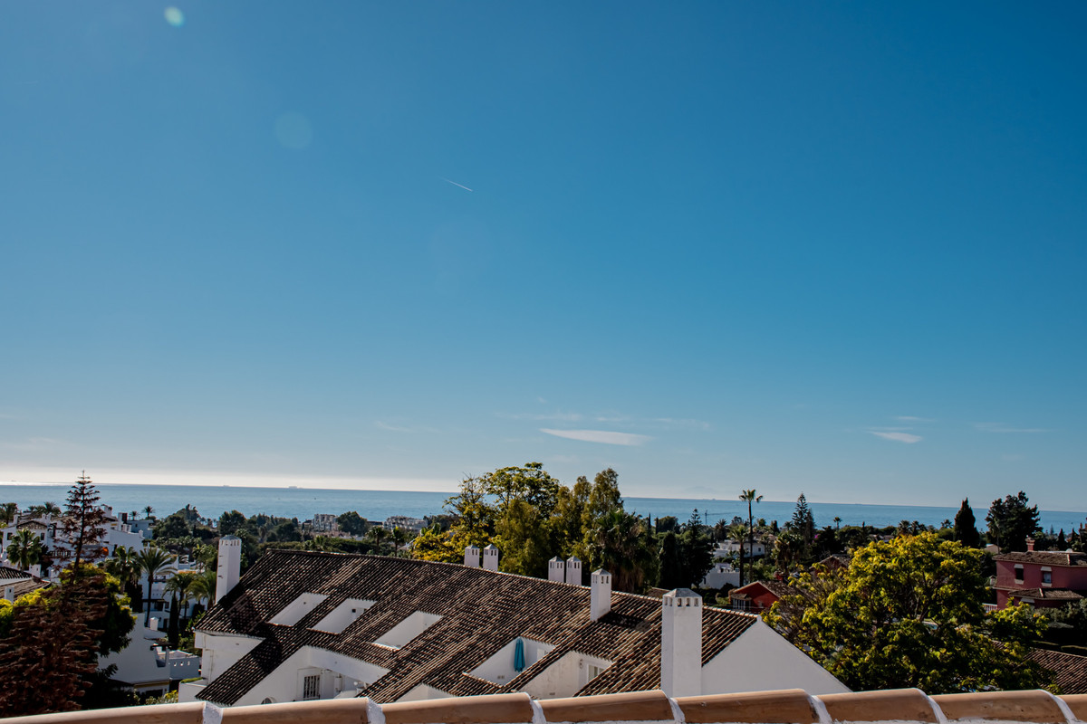 2 bedrooms Penthouse in Marbella, Spain No. 177856