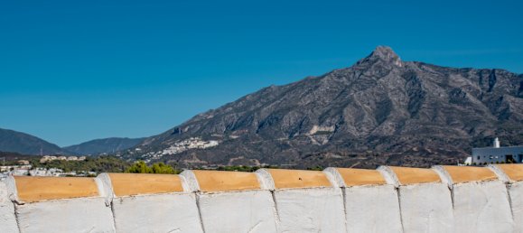 2 bedrooms Penthouse in Marbella, Spain No. 177856 19