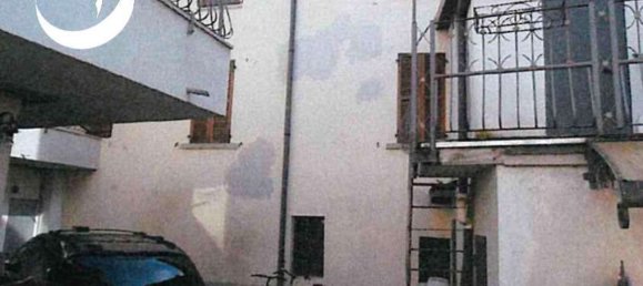 3 rooms Apartment in Albano Sant'Alessandro, Italy No. 6083 28