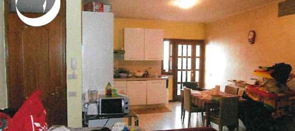 3 rooms Apartment in Albano Sant'Alessandro, Italy No. 6083 30