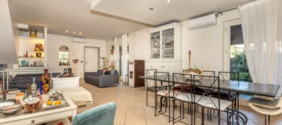 3 Schlafzimmer Villa in Fonte Nuova, Italy, Nr. 301256 2