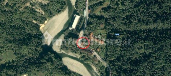 2 bedrooms Villa in Sovramonte, Italy No. 354428 4