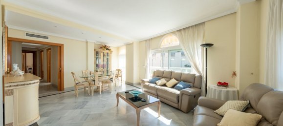 4 Schlafzimmer Penthouse in Marbella, Spain, Nr. 177820 8