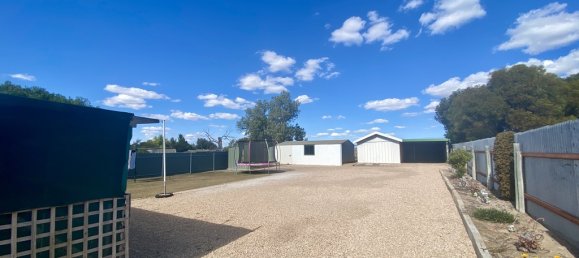 3 bedrooms House in Streaky Bay, Australia No. 994 2