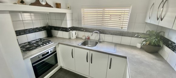 3 bedrooms House in Streaky Bay, Australia No. 994 7