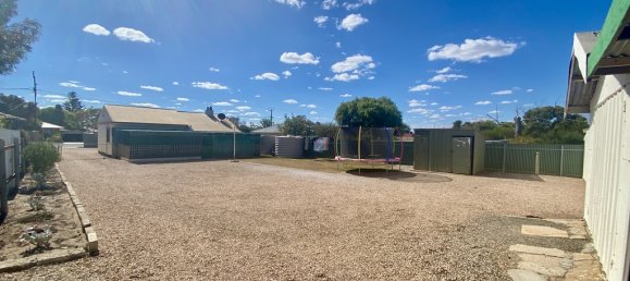 3 bedrooms House in Streaky Bay, Australia No. 994 4