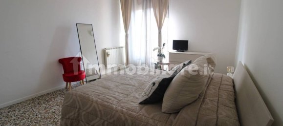 2 Schlafzimmer Wohnung in Florence, Italy, Nr. 274606 25