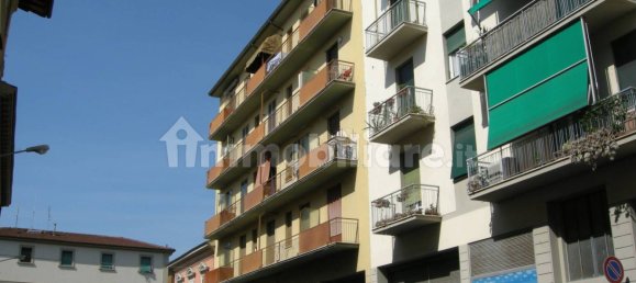 2 Schlafzimmer Wohnung in Florence, Italy, Nr. 274606 3