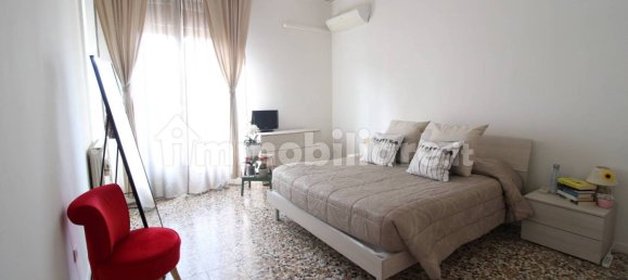 2 Schlafzimmer Wohnung in Florence, Italy, Nr. 274606 20