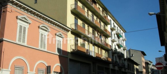 2 Schlafzimmer Wohnung in Florence, Italy, Nr. 274606 5