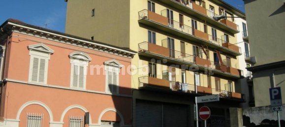 2 Schlafzimmer Wohnung in Florence, Italy, Nr. 274606 8