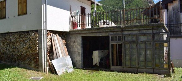 Casa de 5 habitaciónes en Brusson, Italy No. 29606 6