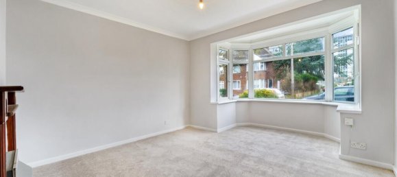 2 bedrooms Maisonette in Feltham, United Kingdom No. 9819 2