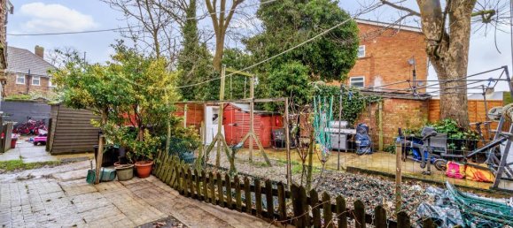 2 bedrooms Maisonette in Feltham, United Kingdom No. 9819 17