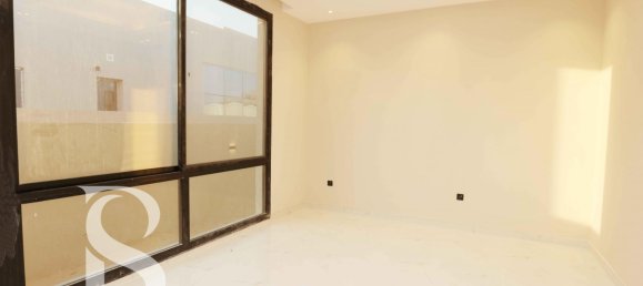 4 bedrooms Villa in Dubai, UAE No. 15166 7