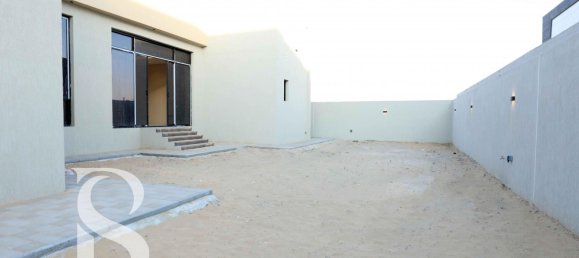 4 bedrooms Villa in Dubai, UAE No. 15166 5