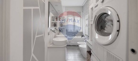 3 bedrooms Apartment in Sesto San Giovanni, Italy No. 365003 26