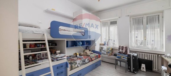 3 bedrooms Apartment in Sesto San Giovanni, Italy No. 365003 11